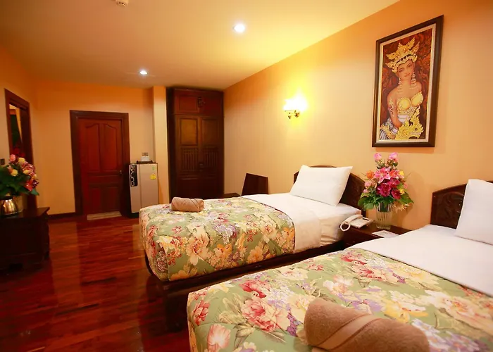 At Chiang Mai Hotel